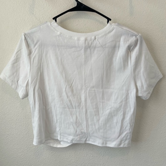 Crop Top - Picture 2 of 3